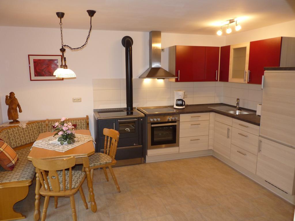 באד גריסבאך Ferienwohnung Hutterer מראה חיצוני תמונה
